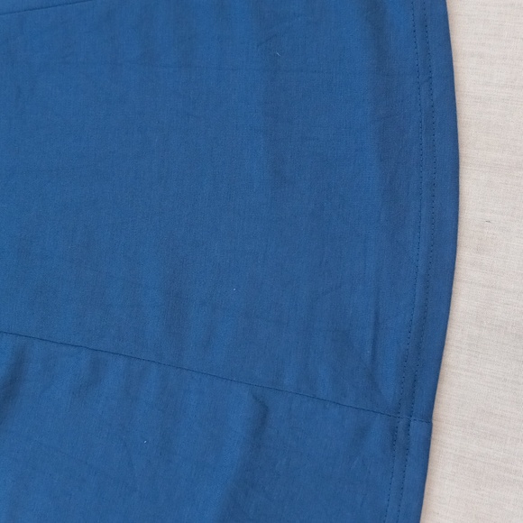 Women's Dress - Picture 7 of 12